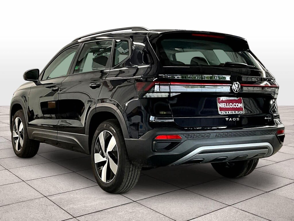 New 2026 Volkswagen Taos S 4MOTION 4MOTION