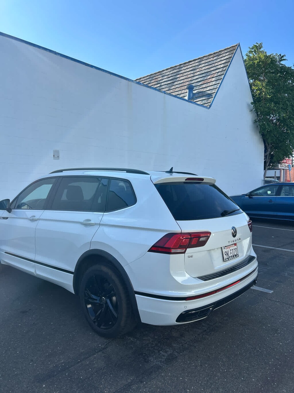 Used 2024 Volkswagen Tiguan SE R-Line Black 2.0T FWD