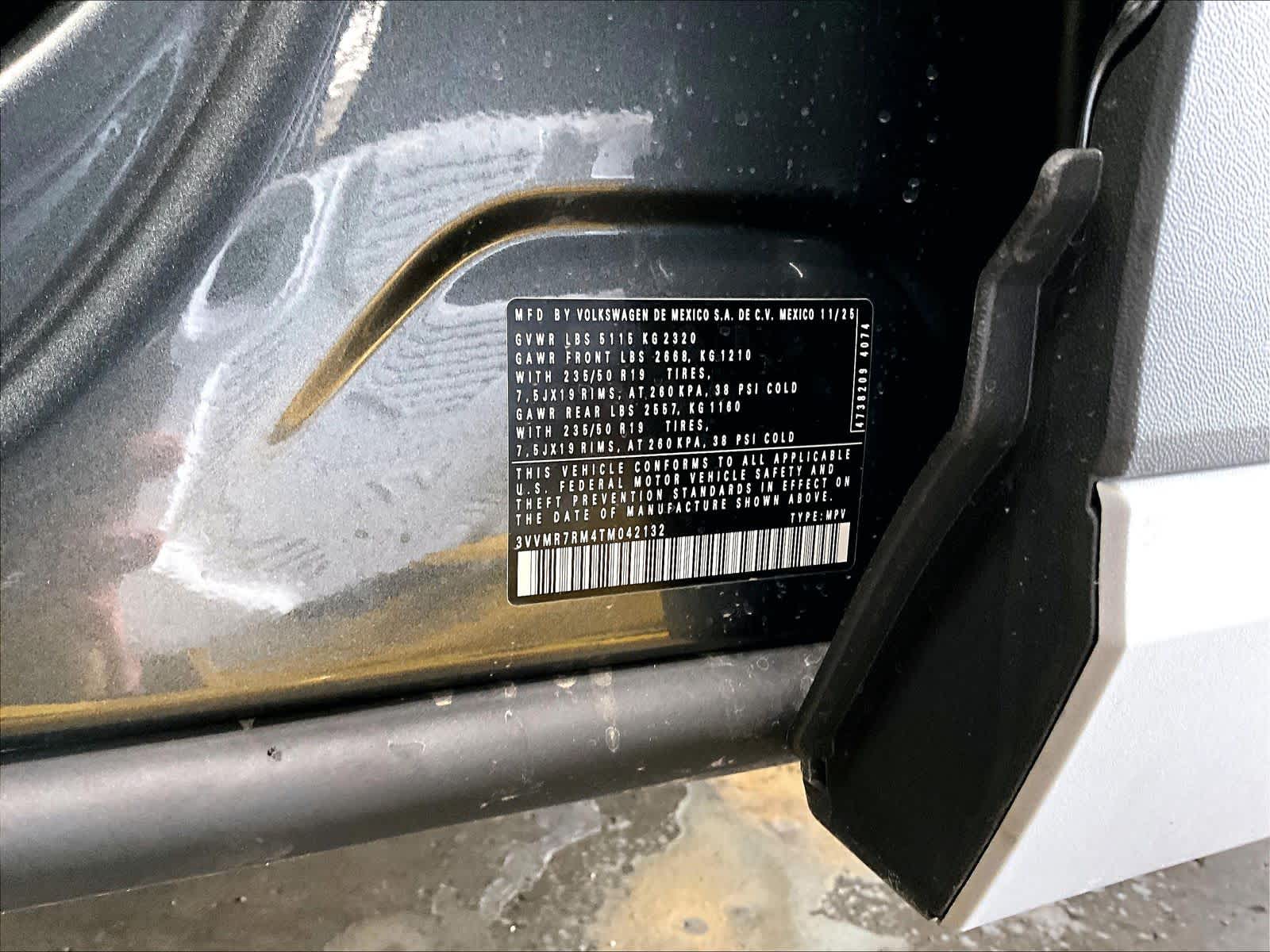 2026 Volkswagen Tiguan SE - Photo 37