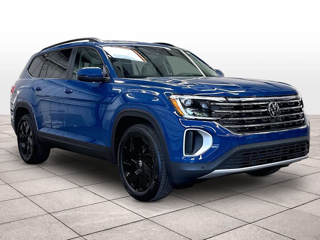 New 2026 Volkswagen Atlas 2.0T SE w/Technology 4MOTION