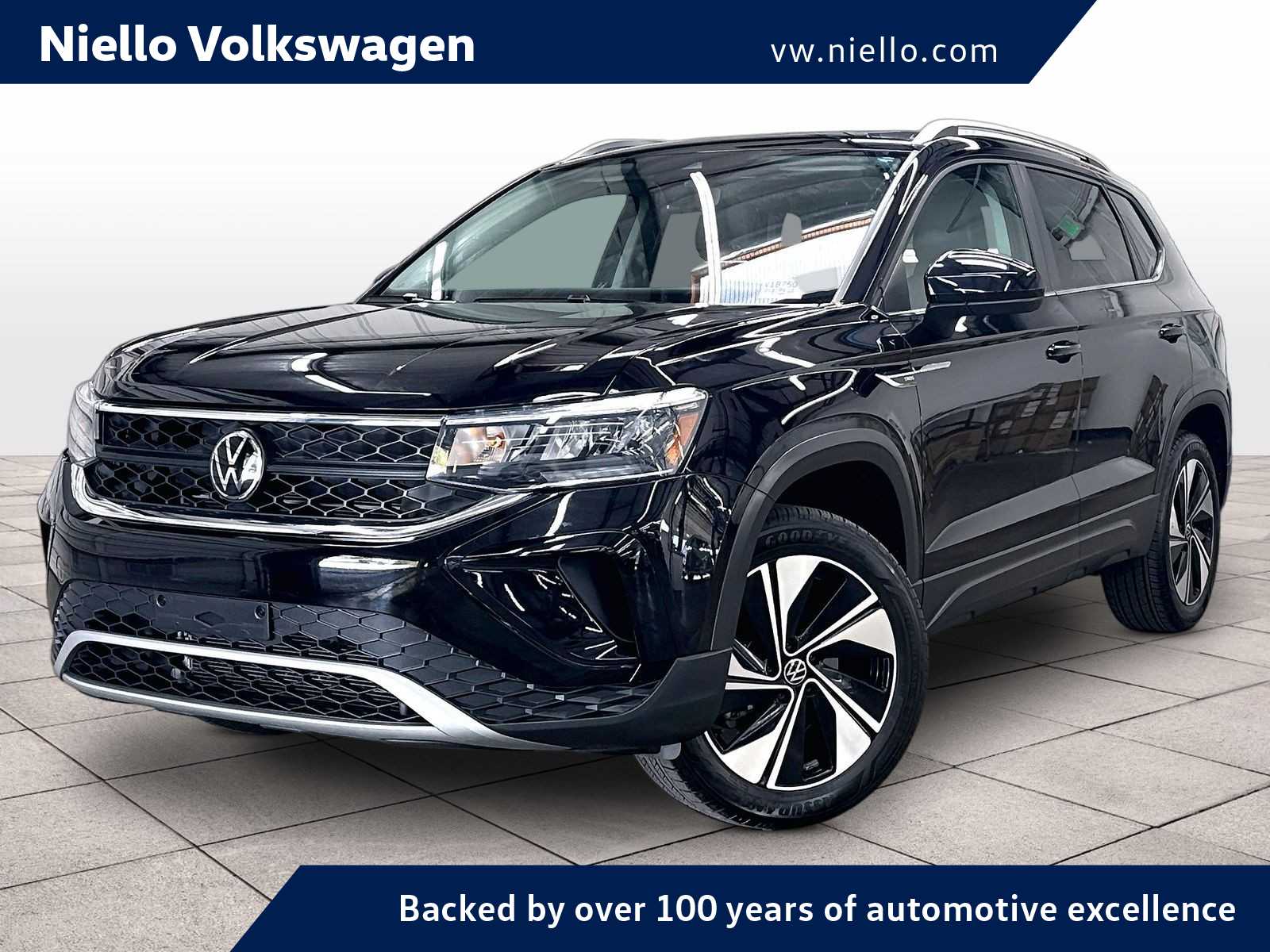 Used 2023 Volkswagen Taos SE 4MOTION