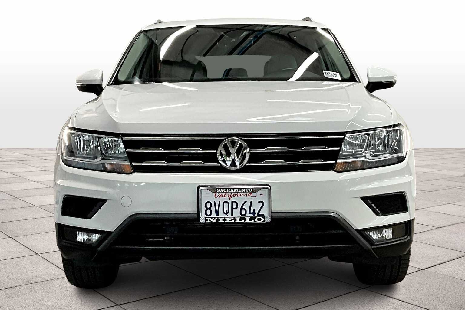 2021 Volkswagen Tiguan SEL photo 3