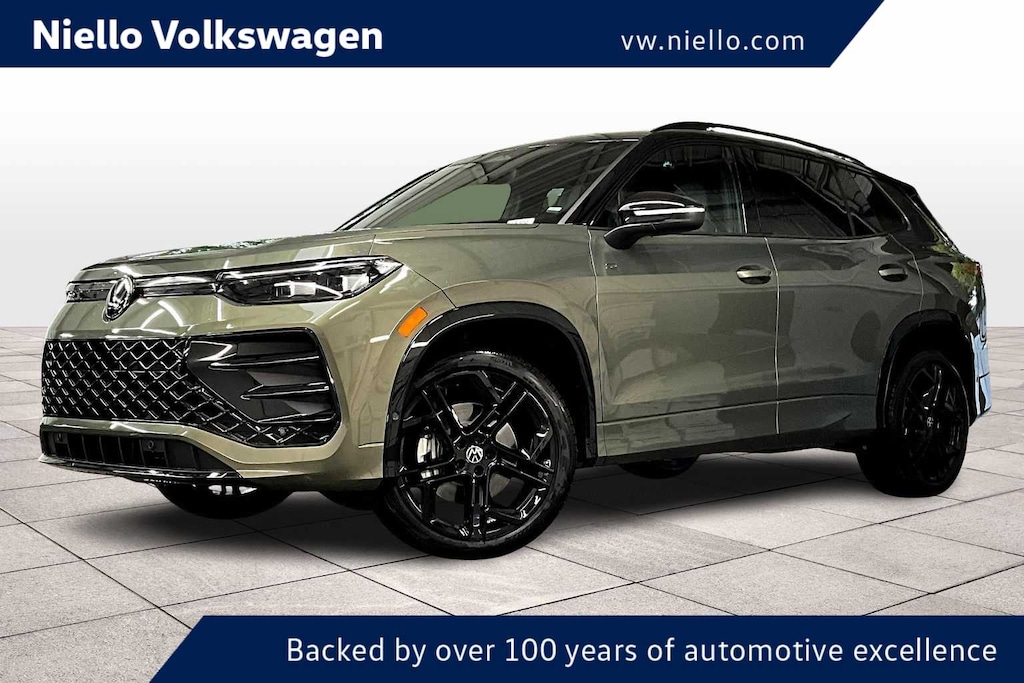 New 2026 Volkswagen Tiguan SE R-Line FWD 2.0T FWD