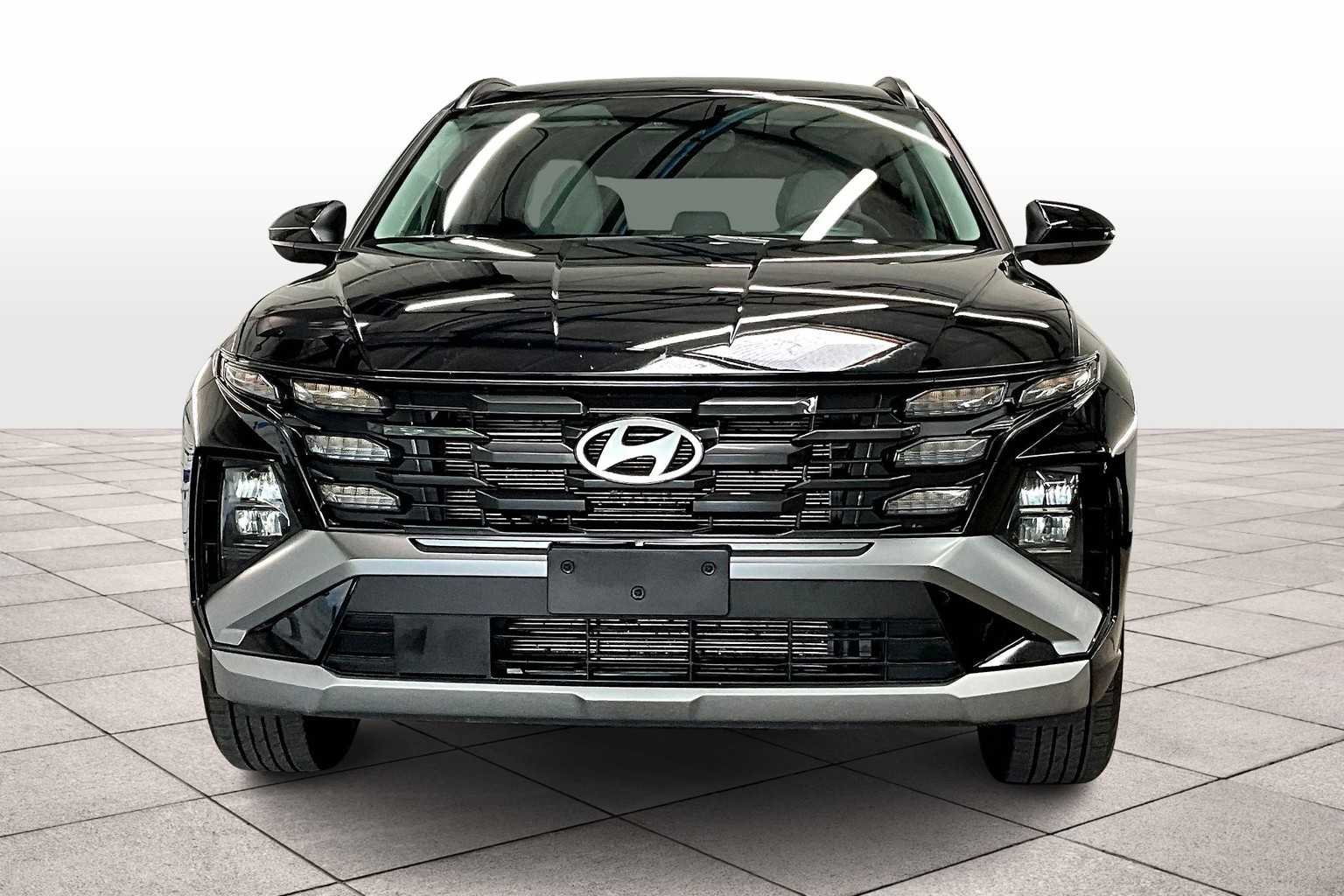 2025 Hyundai Tucson SEL photo 3