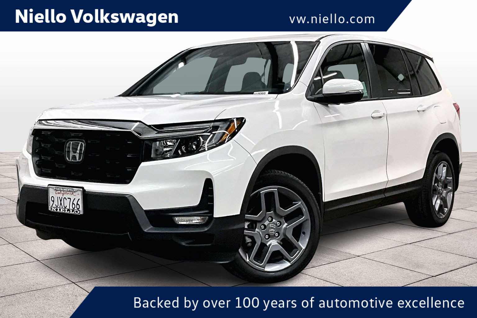 2023 Honda Passport EX-L's photo