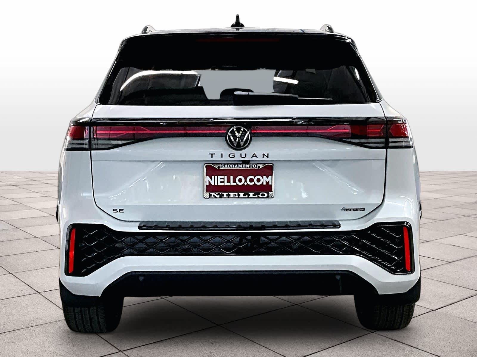 2026 Volkswagen Tiguan SE R-LINE BLACK - Photo 6