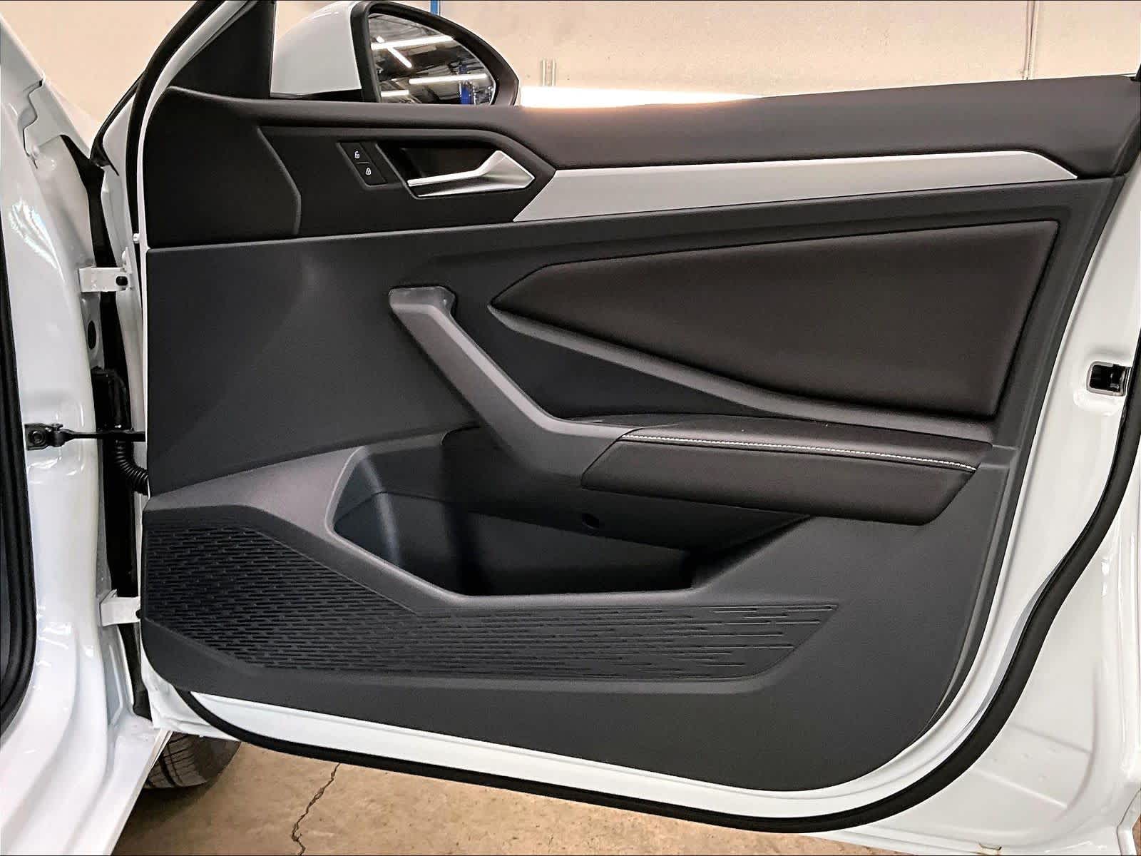 2026 Volkswagen Jetta Sport - Photo 26