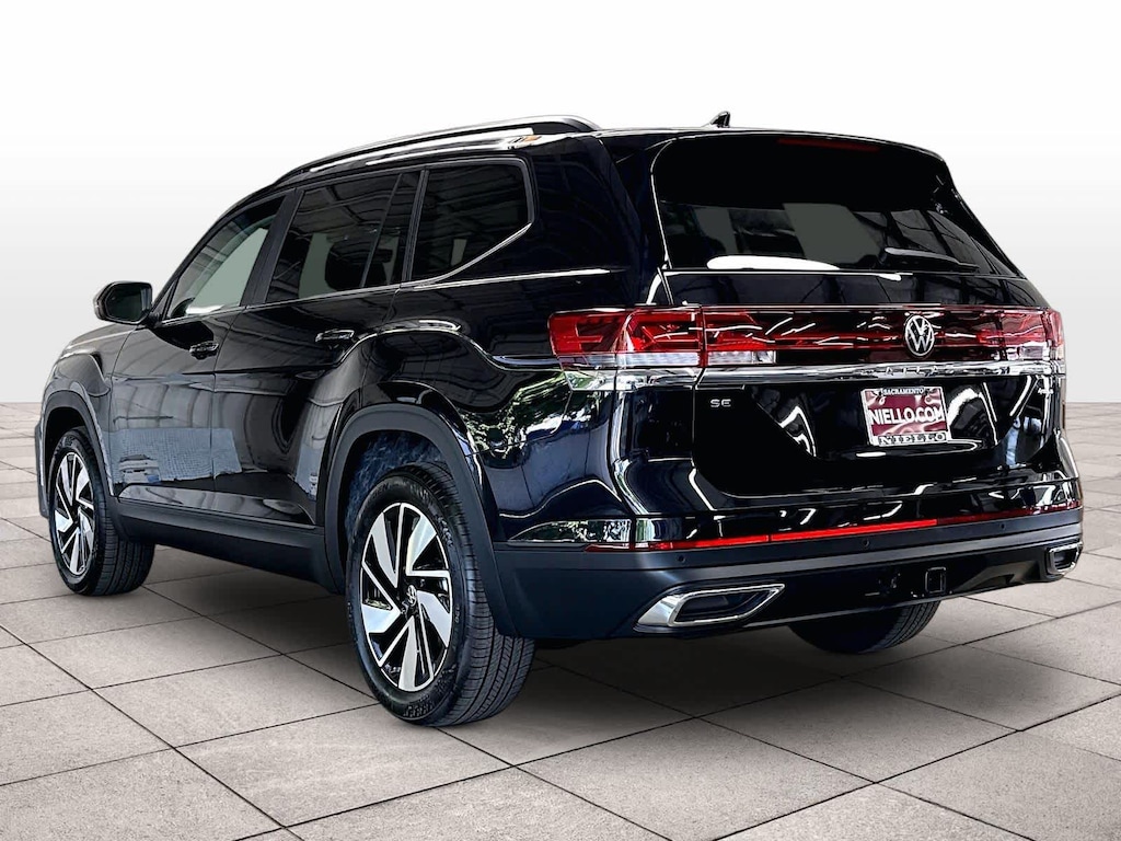 New 2026 Volkswagen Atlas 2.0T SE w/Technology 4MOTION