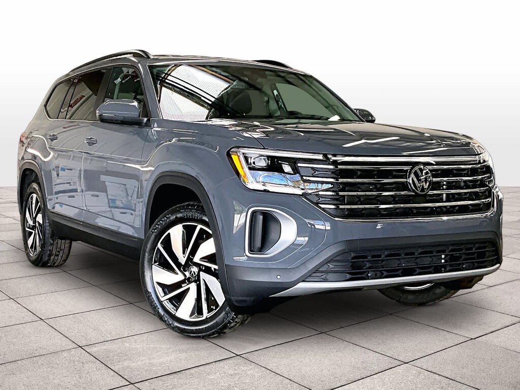 New 2026 Volkswagen Atlas SE W/ Tech AWD 4MOTION