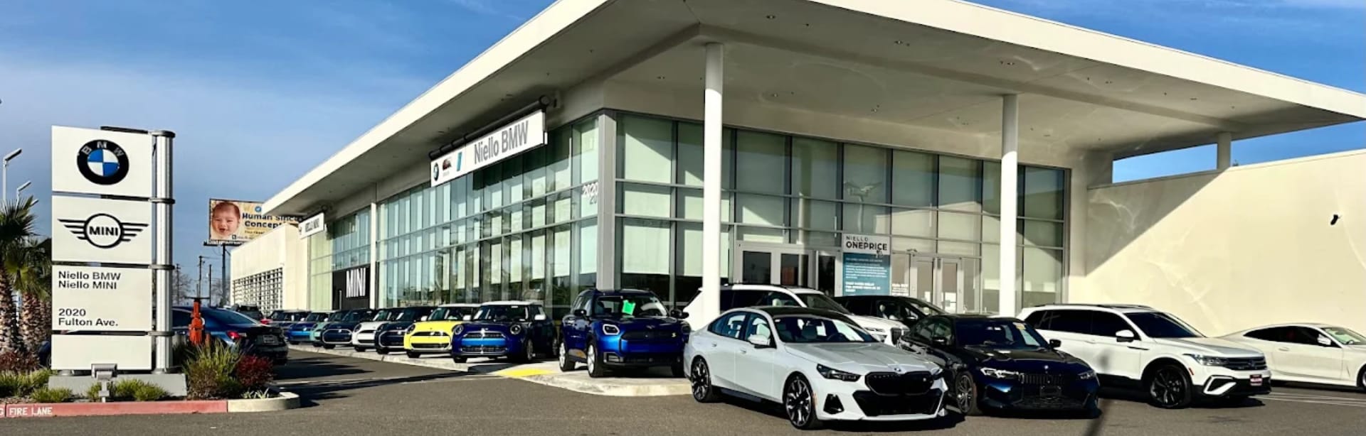 Niello Volkswagen Storefront