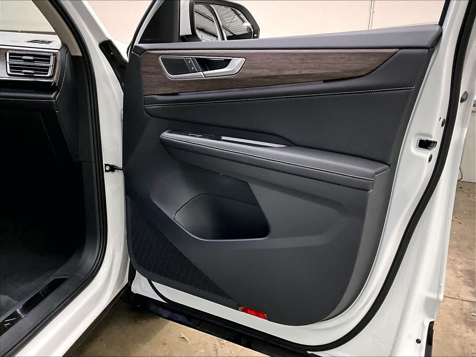 2026 Volkswagen Atlas SEL - Photo 30