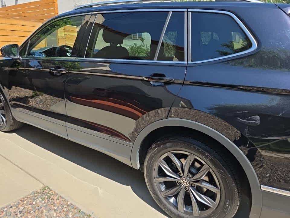 2023 Volkswagen Tiguan SE photo 4