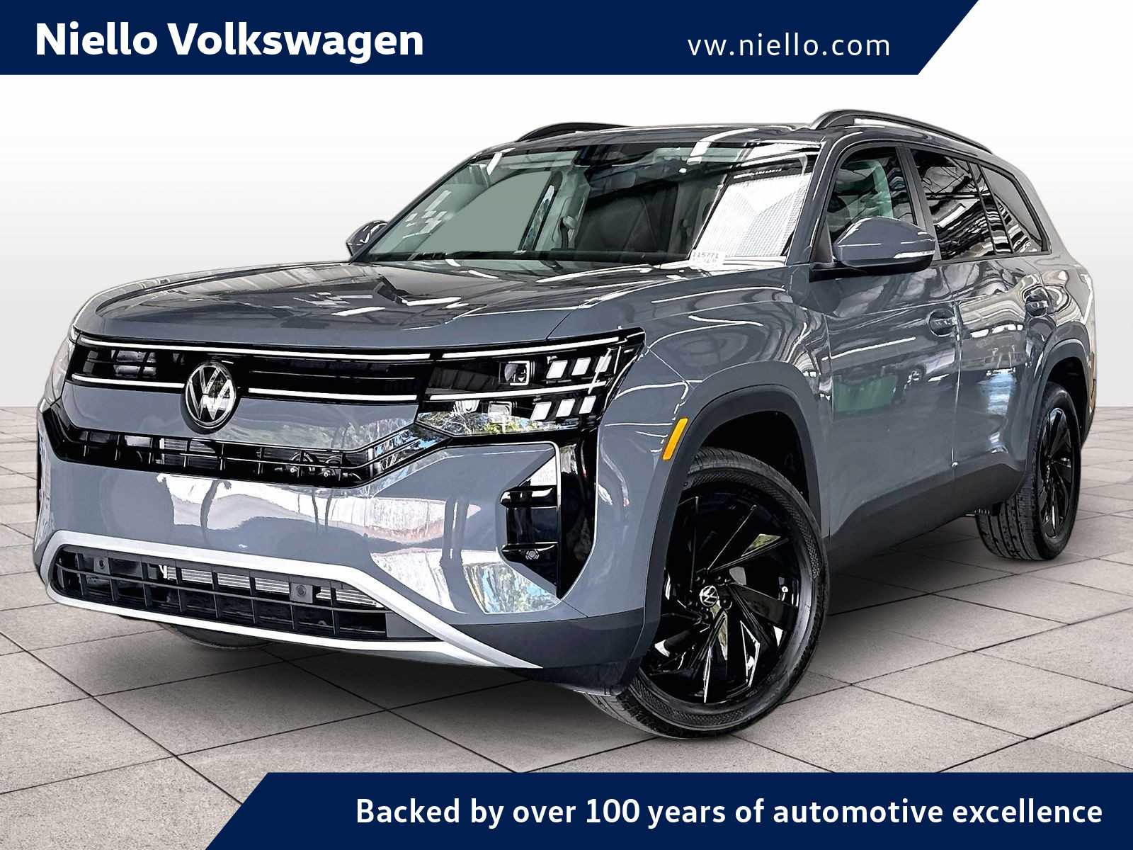 New 2027 Volkswagen Atlas SE w/Technology 4MOTION