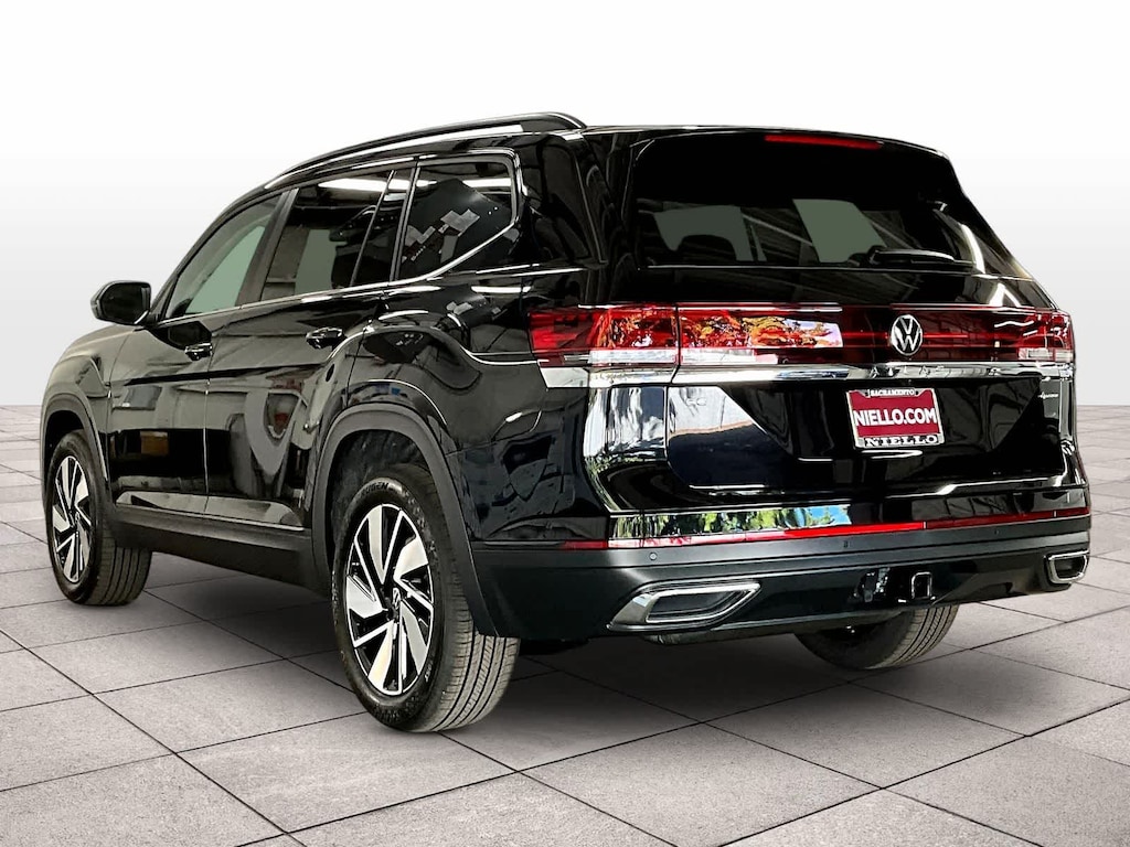 New 2026 Volkswagen Atlas 2.0T SE w/Technology 4MOTION