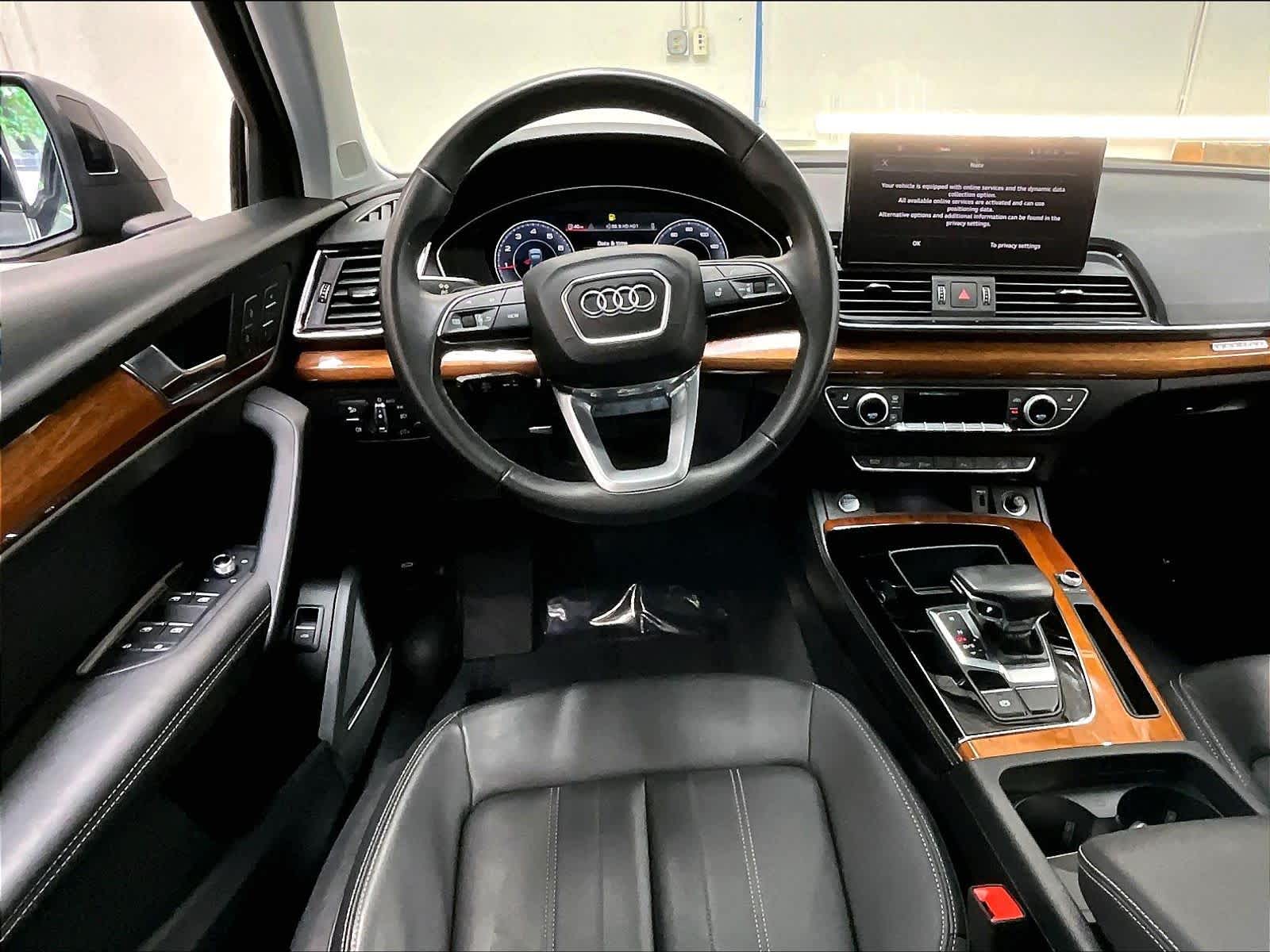 2023 Audi Q5 S Line Premium Plus photo 5