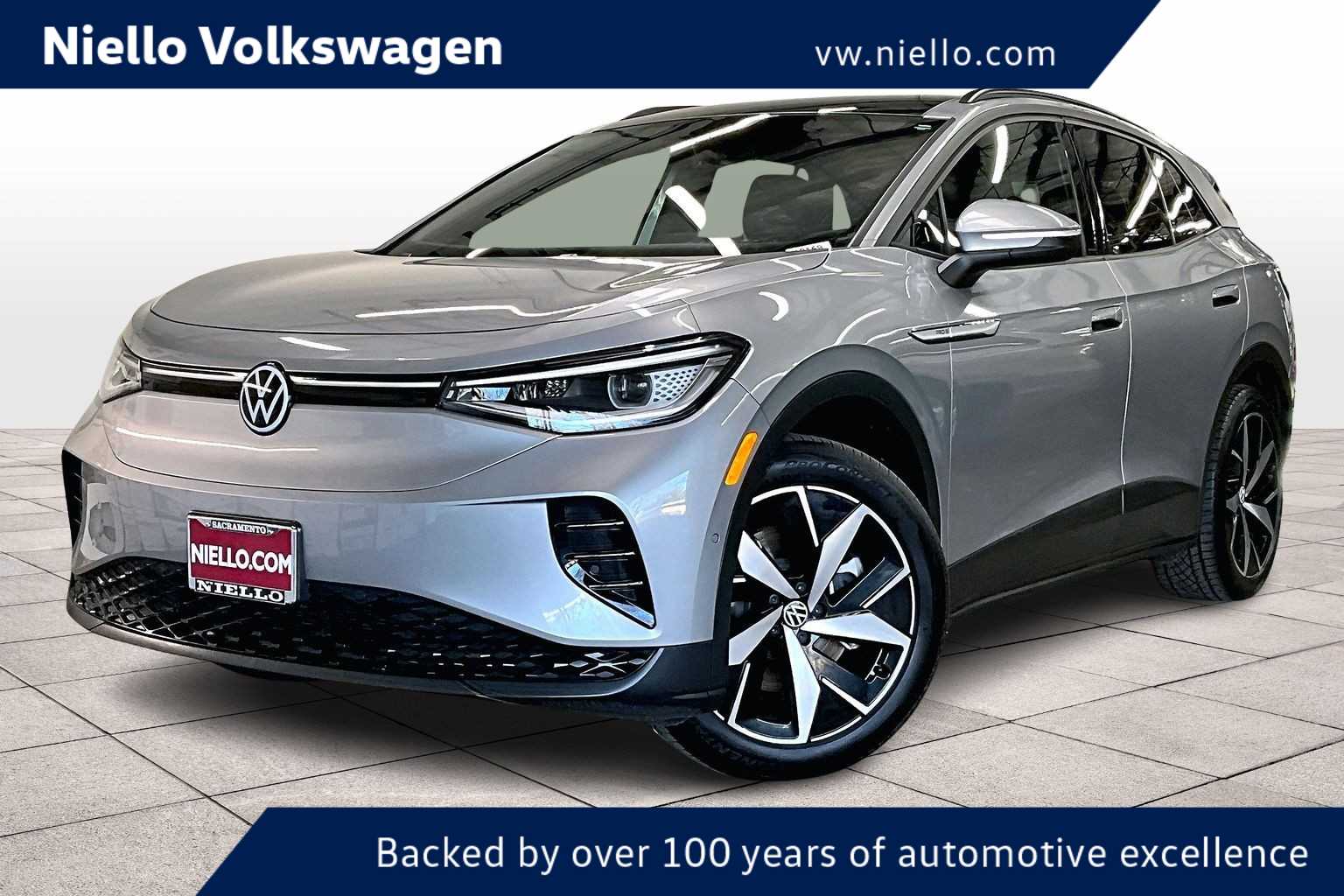 2023 Volkswagen ID.4 Base's photo