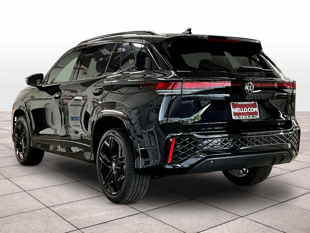 New 2026 Volkswagen Tiguan SE R-Line AWD 4MOTION