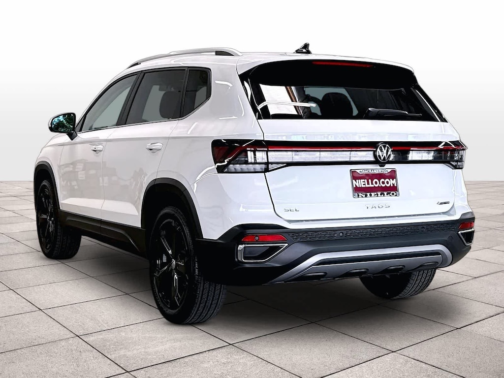 New 2026 Volkswagen Taos SEL 4MOTION