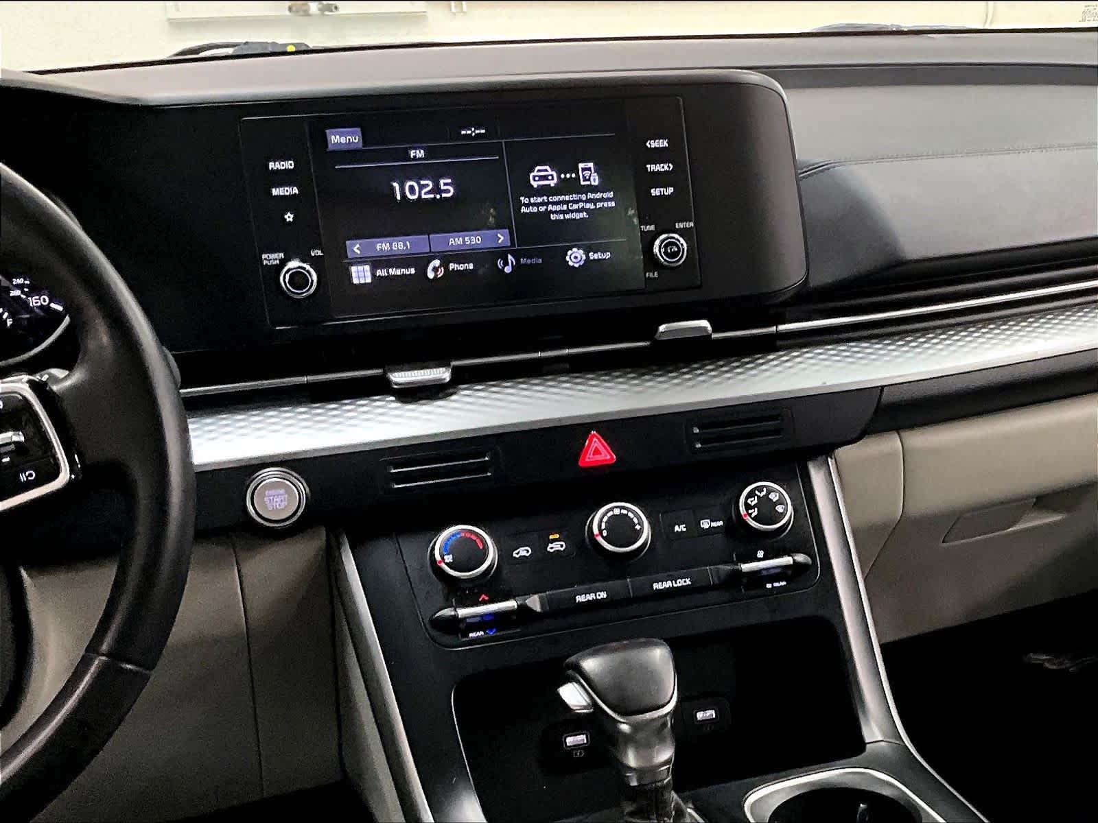 2022 Kia Carnival LXS photo 6