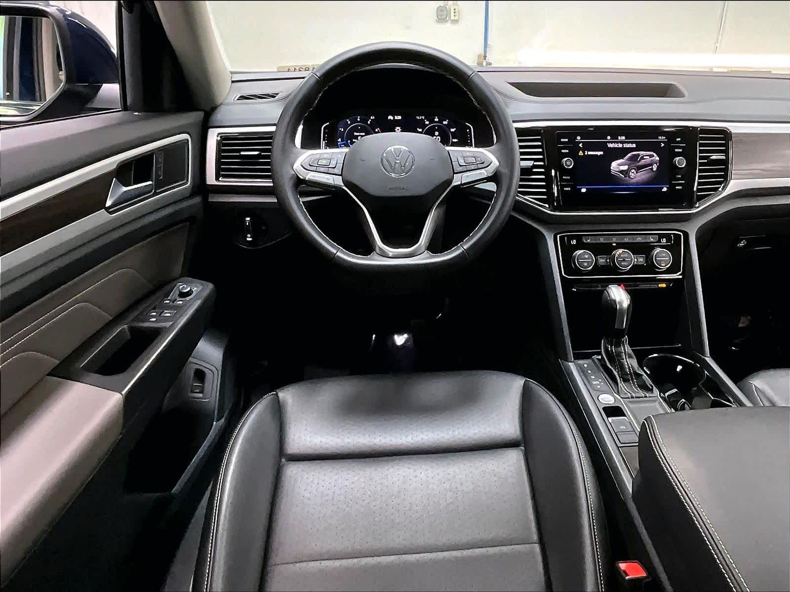 2023 Volkswagen Atlas 2.0T SE w/Technology photo 5