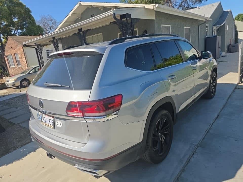 2023 Volkswagen Atlas 3.6L V6 SE w/Technology photo 4