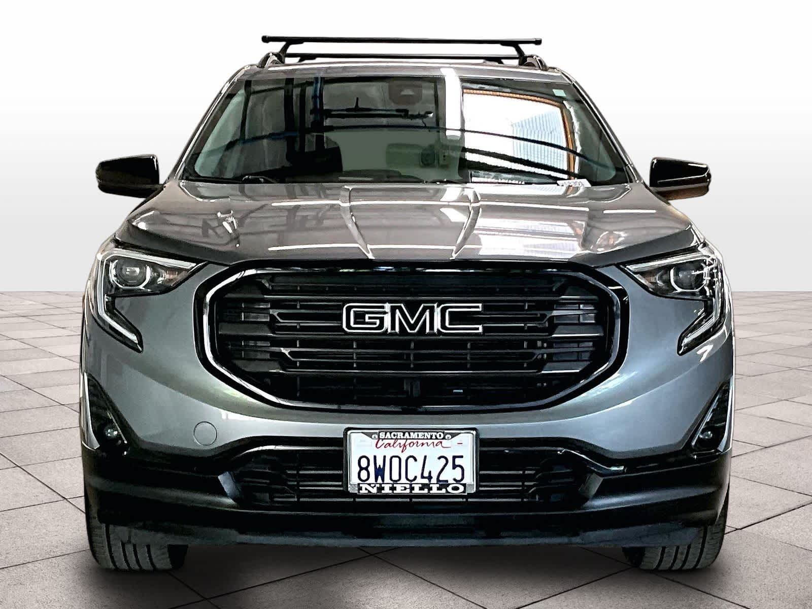 2021 GMC Terrain SLT photo 2