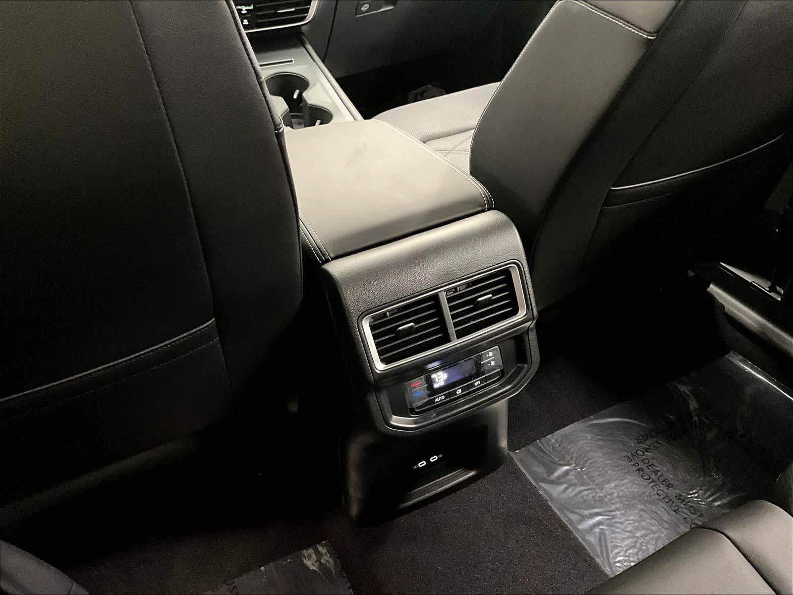 2026 Volkswagen Atlas SE - Photo 16