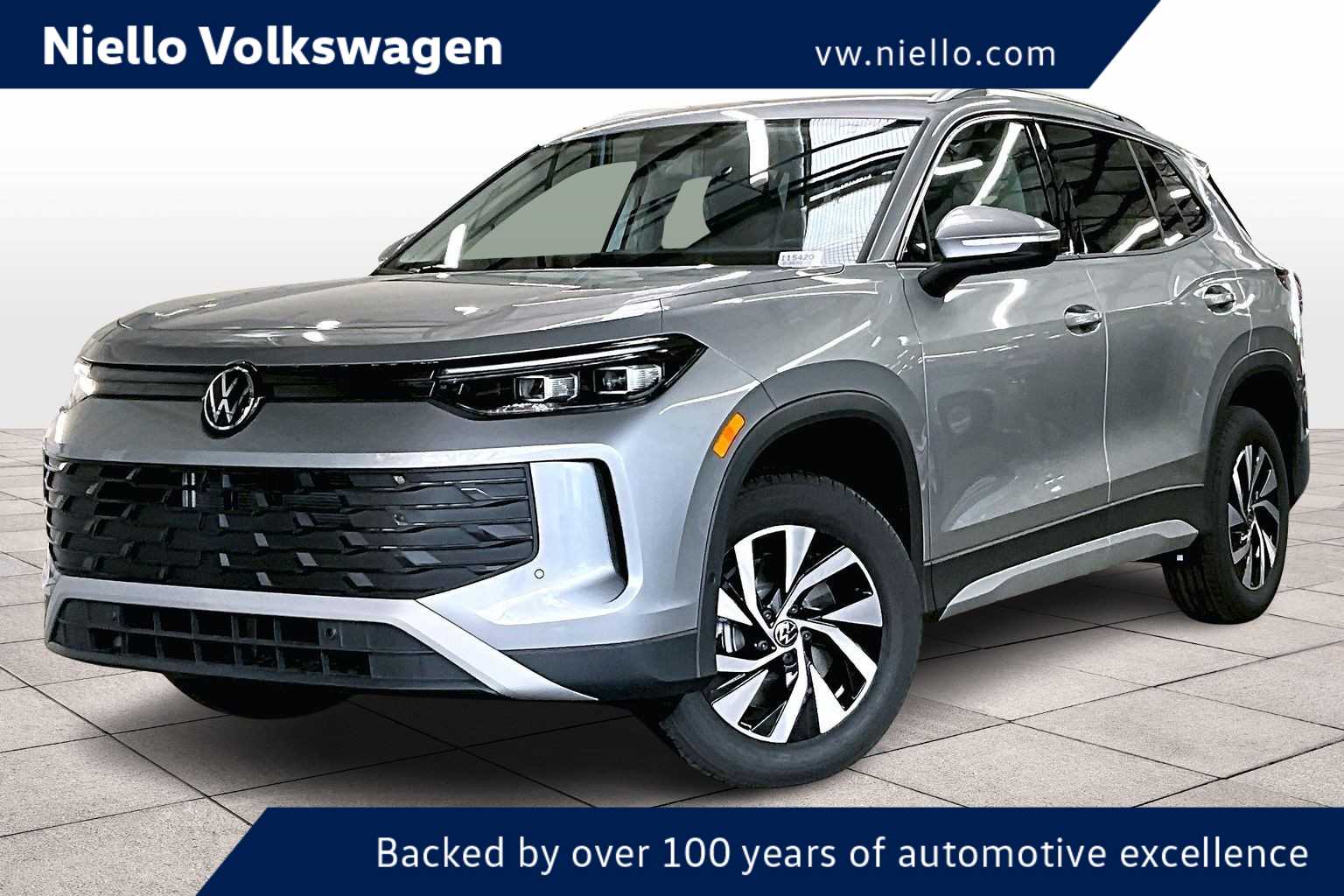 2026 Volkswagen Tiguan S's photo