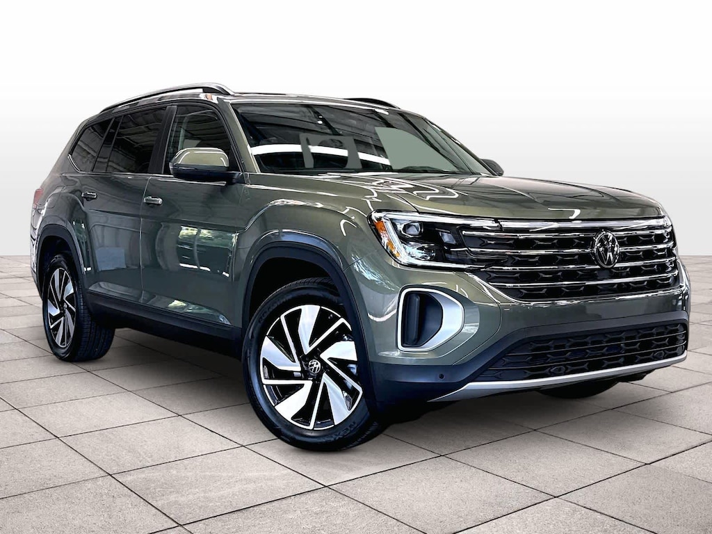 New 2026 Volkswagen Atlas 2.0T SE w/Technology 4MOTION