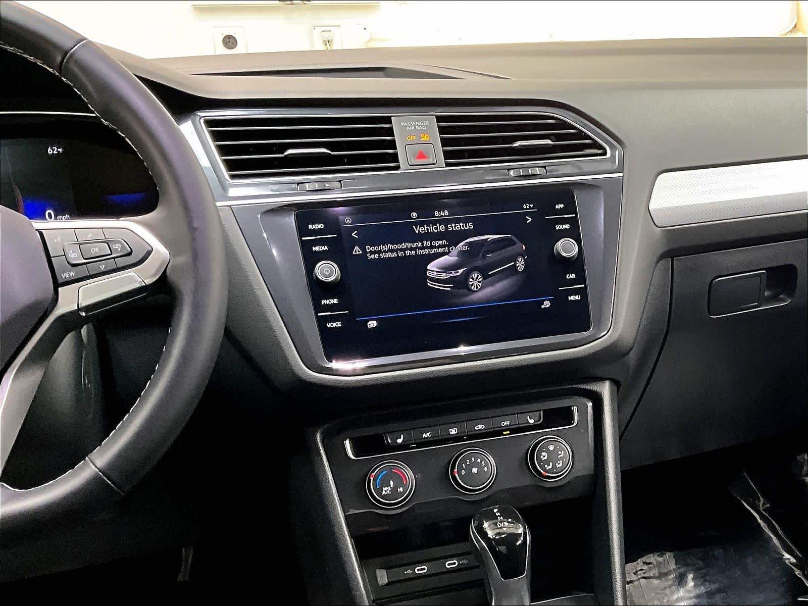 2024 Volkswagen Tiguan S photo 6