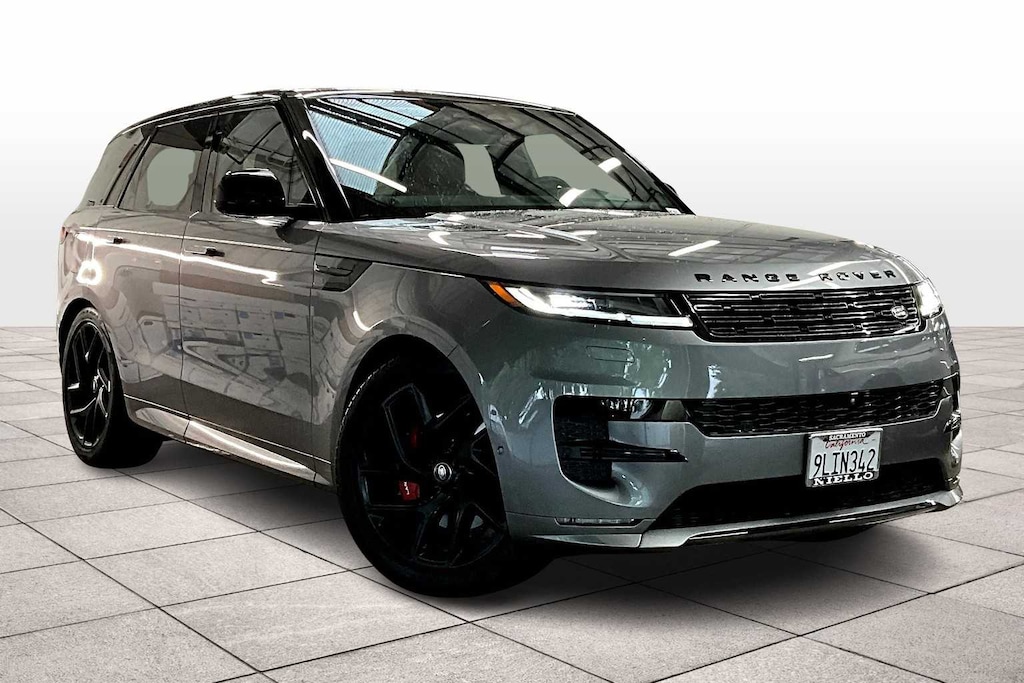 Used 2024 Land Rover Range Rover Sport Dynamic SE P400