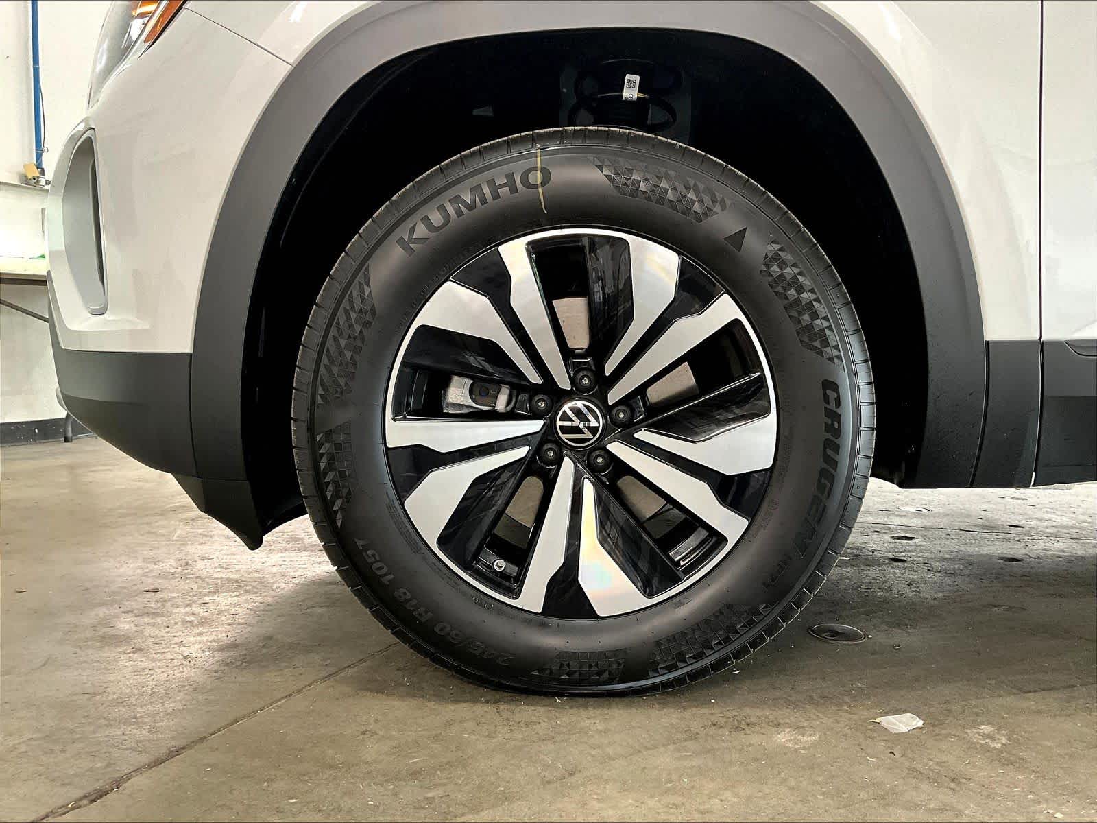 2026 Volkswagen Atlas SE - Photo 14
