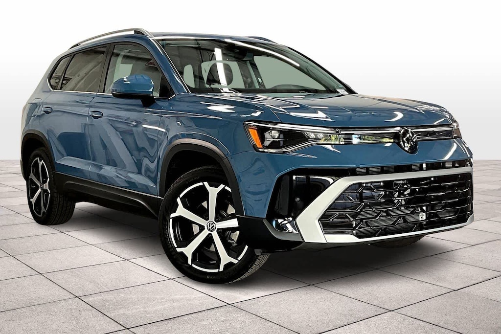 Certified 2025 Volkswagen Taos SEL 4MOTION