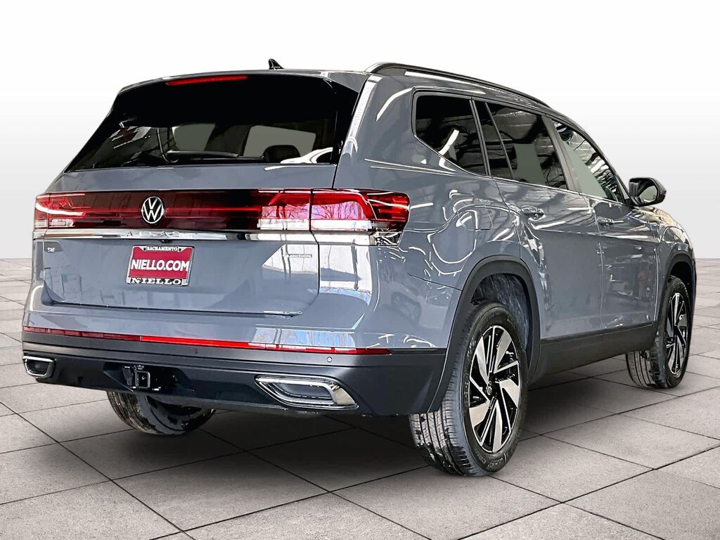New 2026 Volkswagen Atlas SE W/ Tech AWD 4MOTION