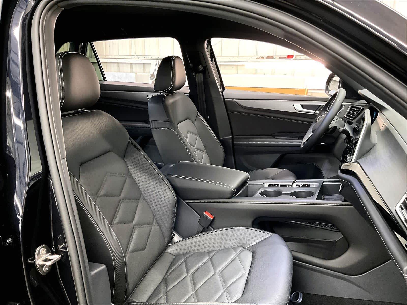 2026 Volkswagen Atlas Cross Sport SE - Photo 30