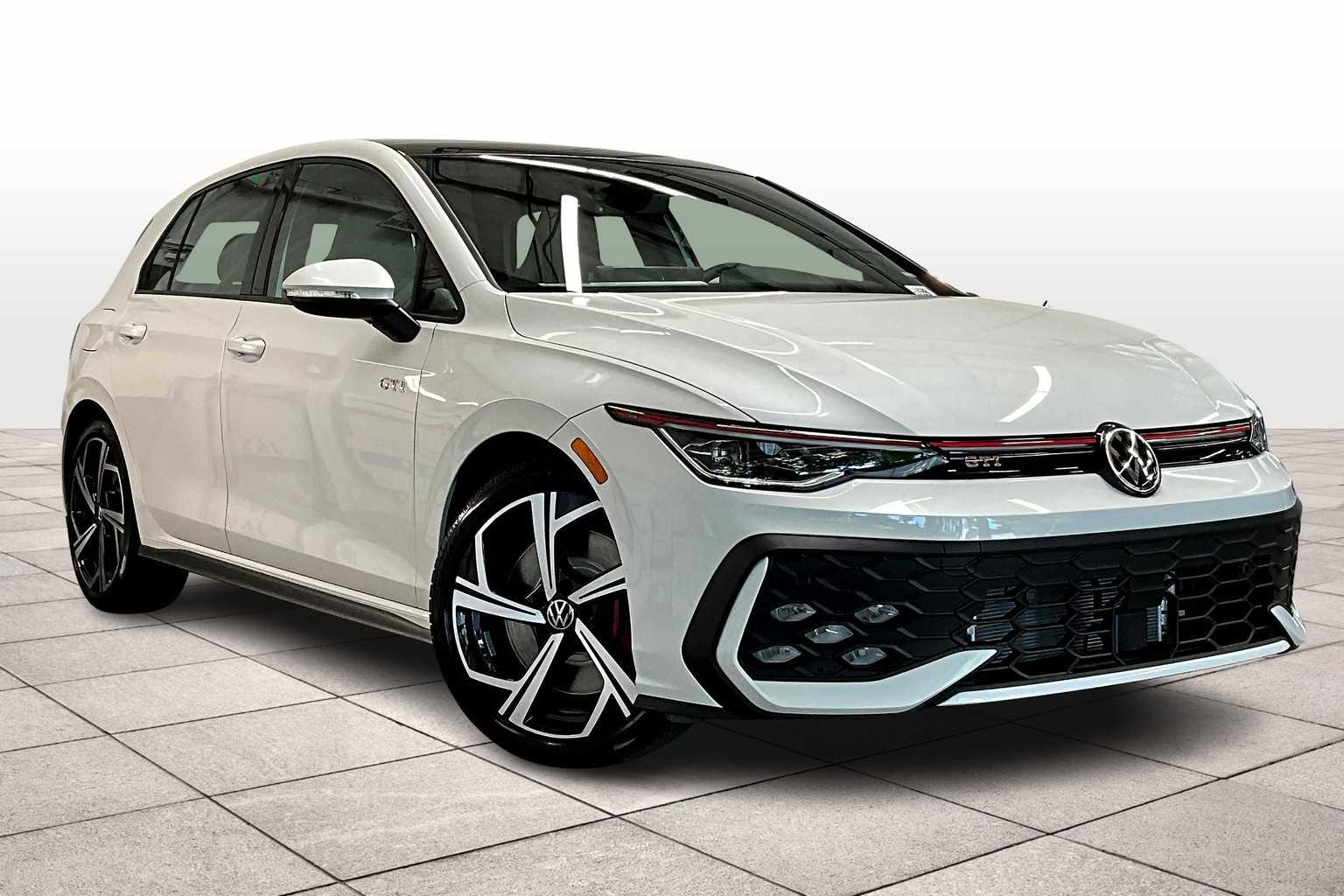 2025 Volkswagen Golf GTI SE photo 2