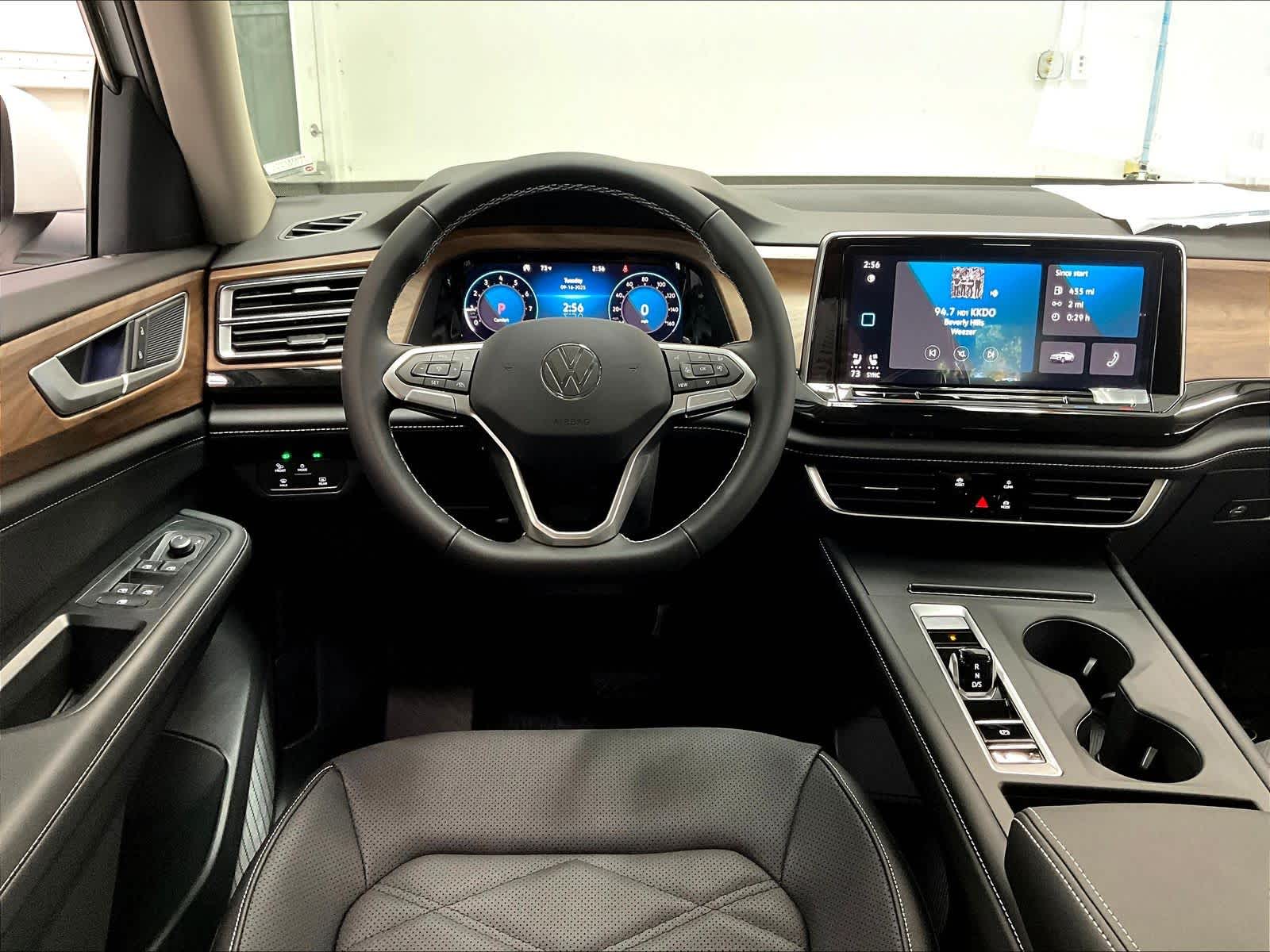 2026 Volkswagen Atlas SE - Photo 15
