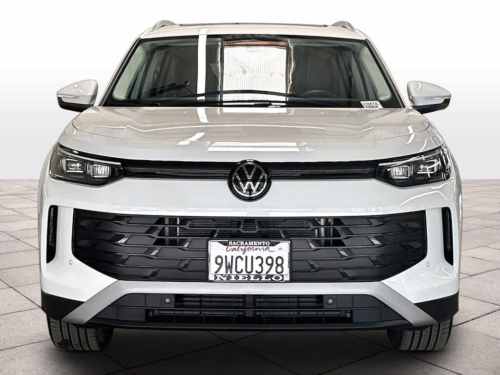 Used 2026 Volkswagen Tiguan SE 4MOTION