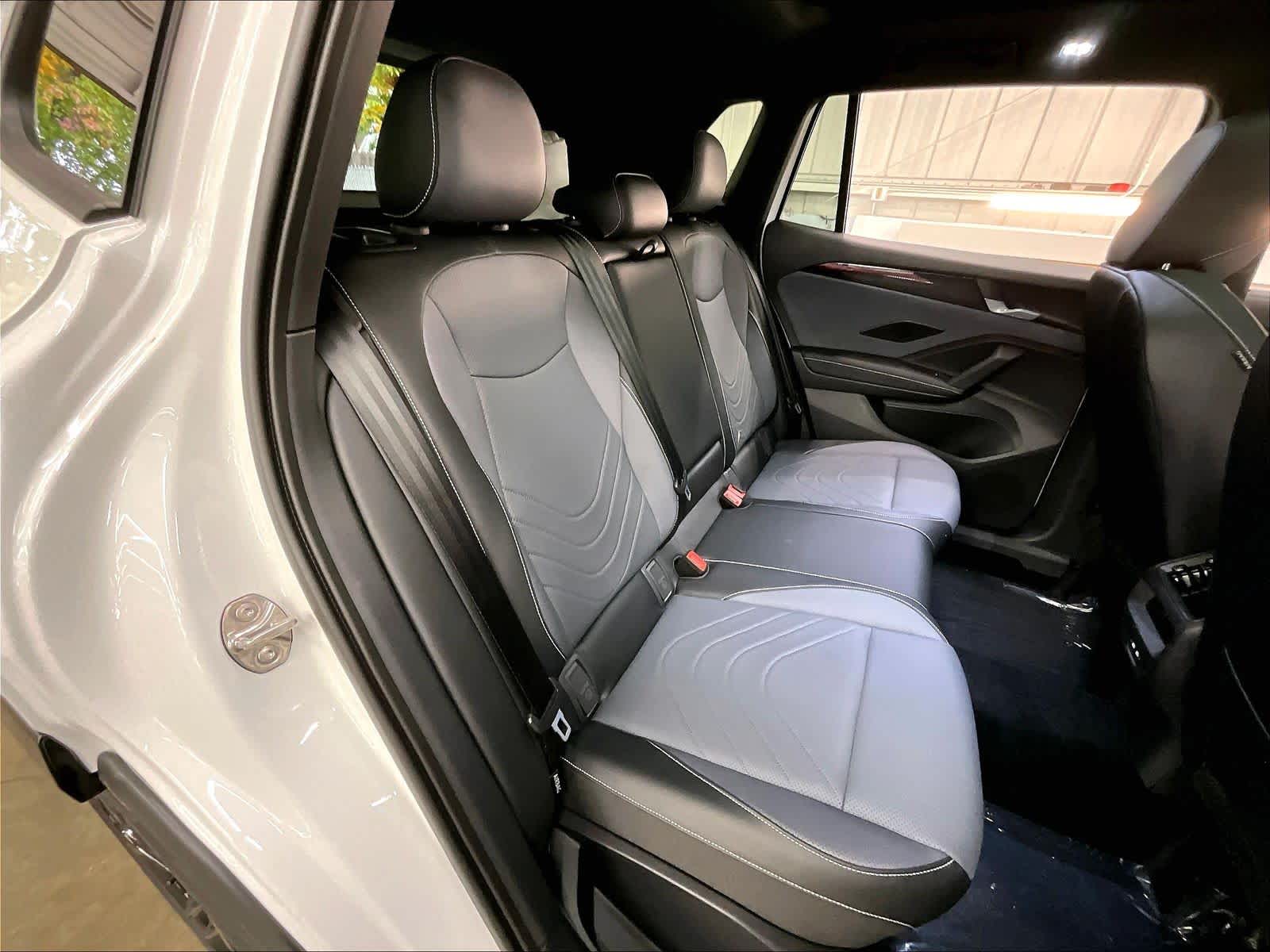 2026 Volkswagen Tiguan SE R-LINE BLACK - Photo 27