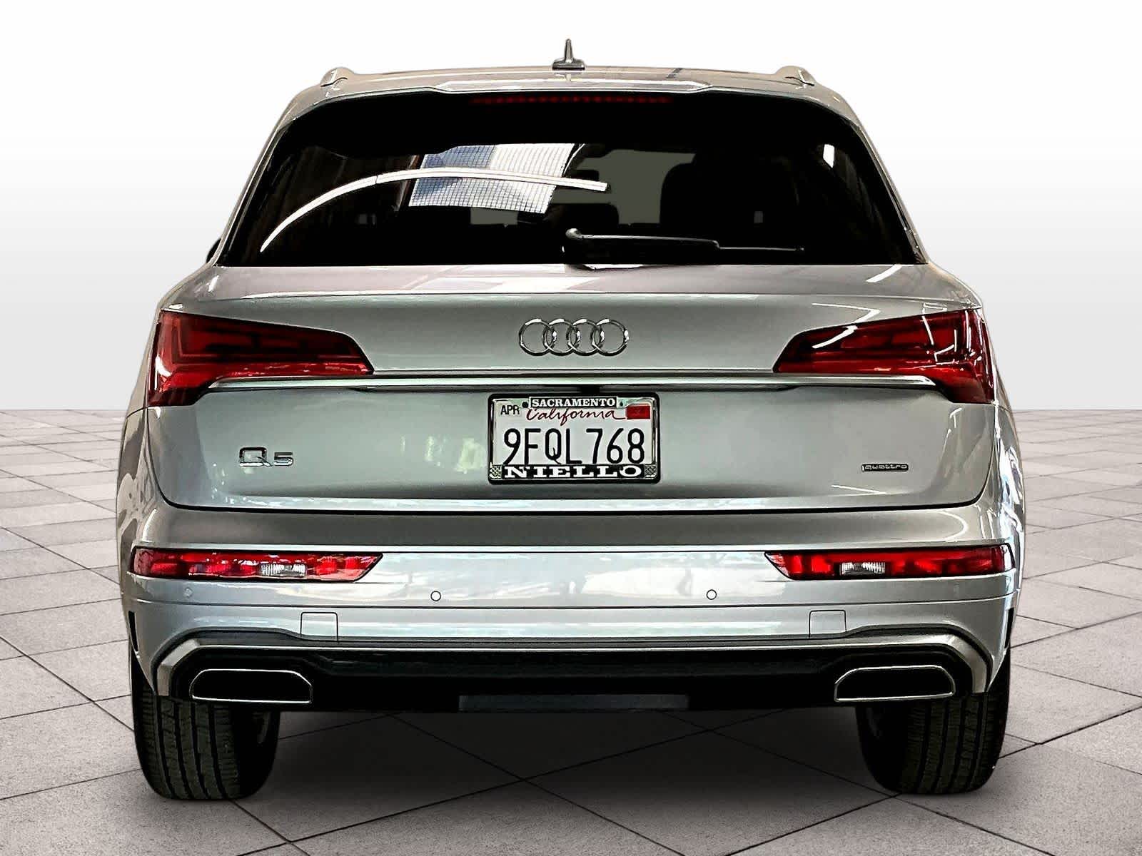 2023 Audi Q5 S Line Premium photo 4
