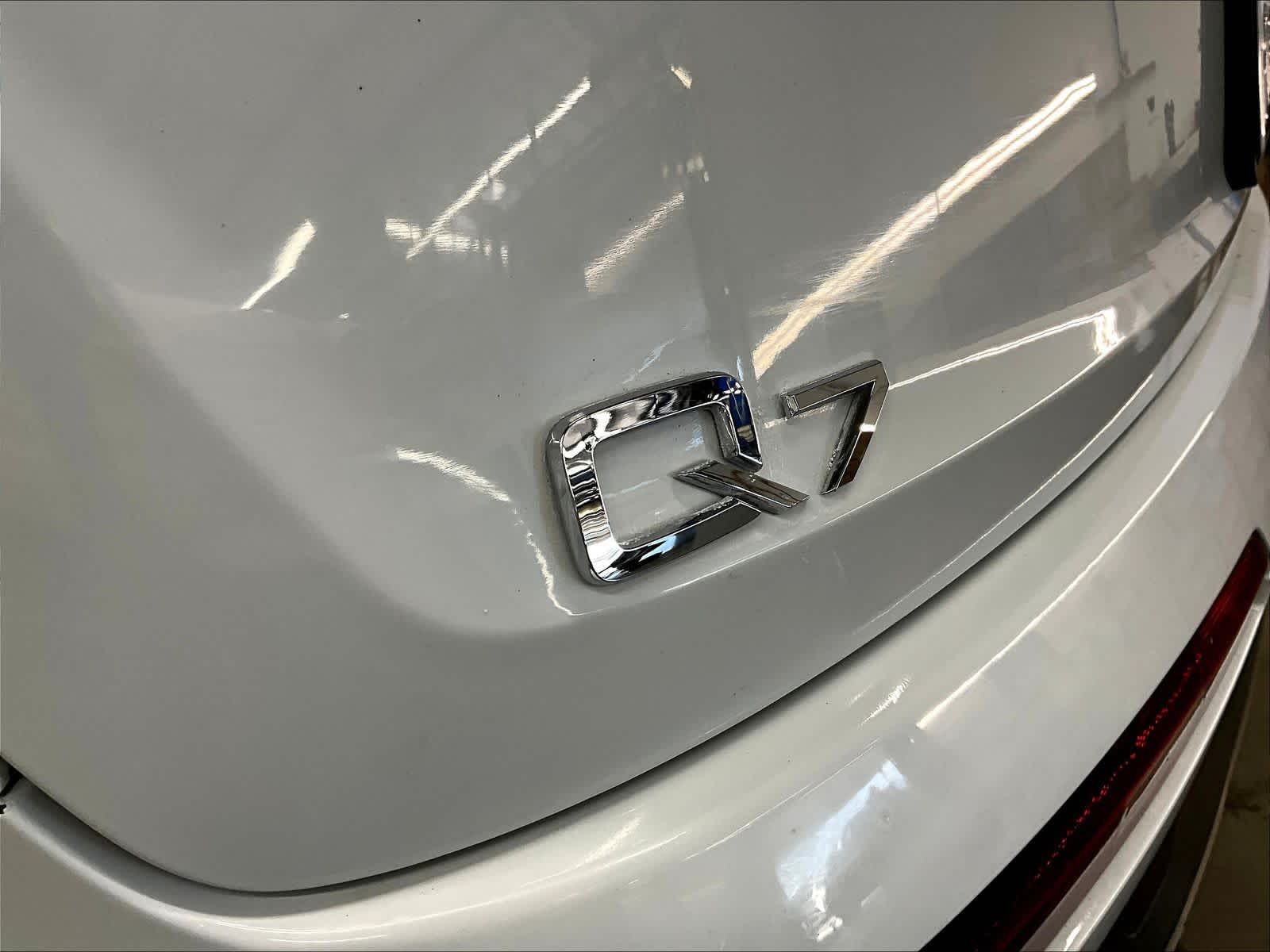 2022 Audi Q7 Premium photo 5