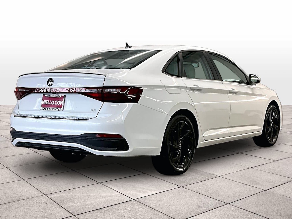 New 2026 Volkswagen Jetta SE FWD Auto