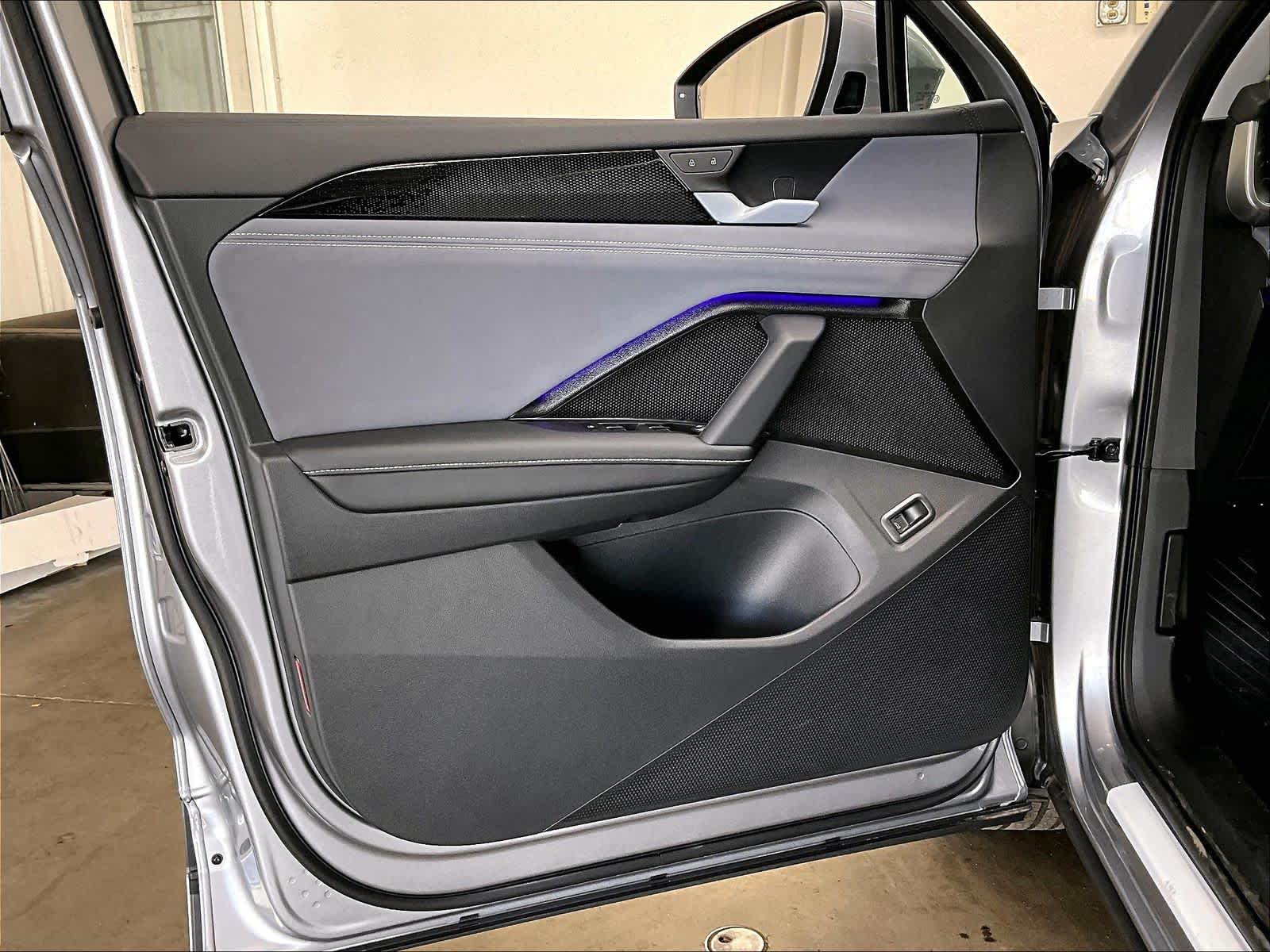 2026 Volkswagen Tiguan SE - Photo 24