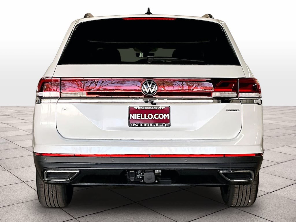 New 2026 Volkswagen Atlas 2.0T SE w/Technology 4MOTION