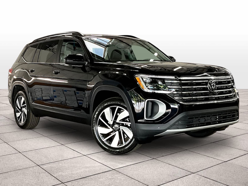 New 2026 Volkswagen Atlas 2.0T SE w/Technology 4MOTION