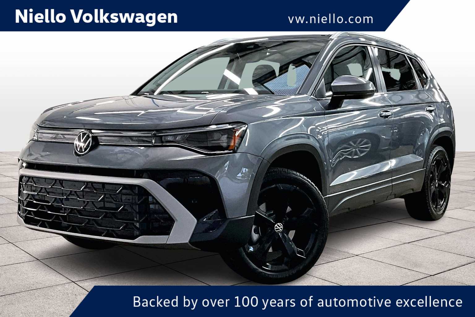 2025 Volkswagen Taos SEL's photo