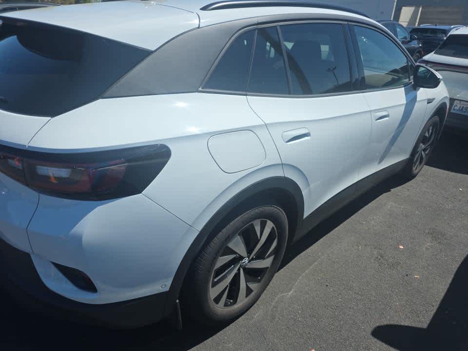 2023 Volkswagen ID.4 Pro photo 6