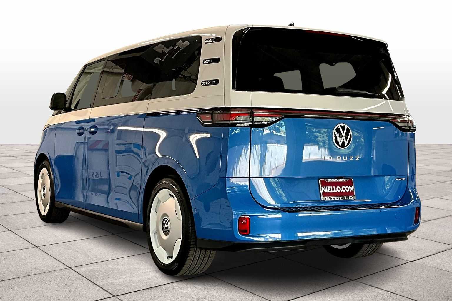 2025 Volkswagen ID. Buzz photo 3