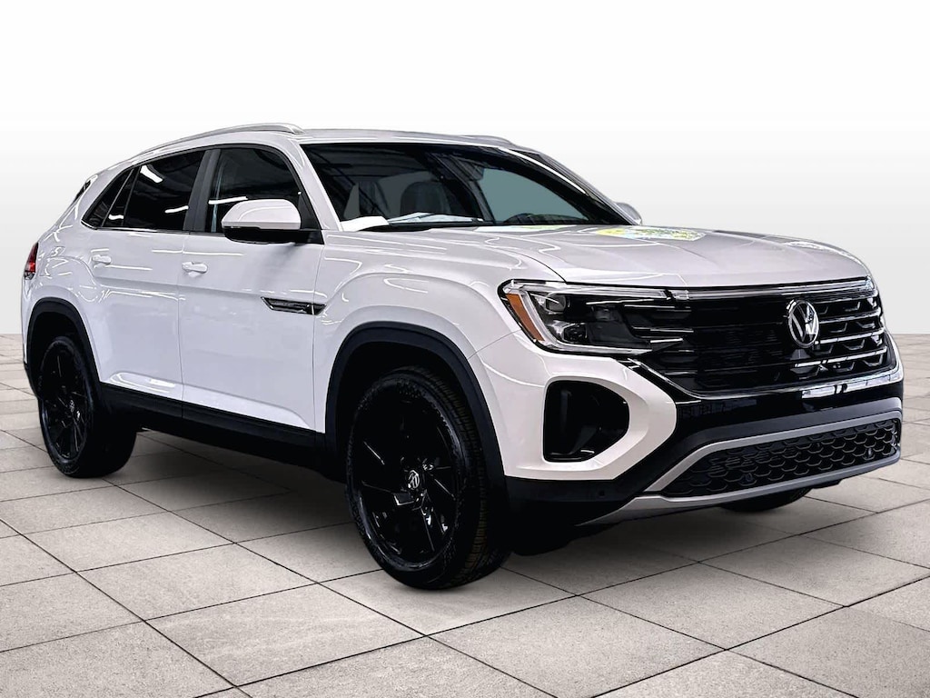 New 2026 Volkswagen Atlas Cross Sport 2.0T SE w/Technology 4MOTION