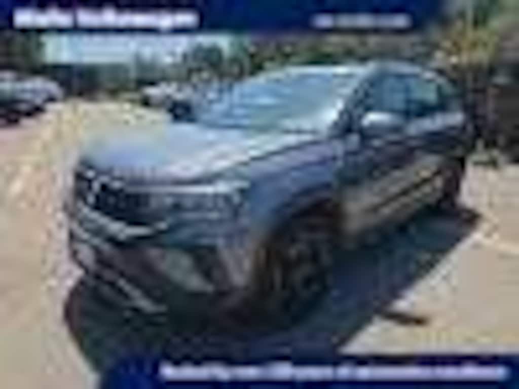 Used 2024 Volkswagen Taos SE FWD